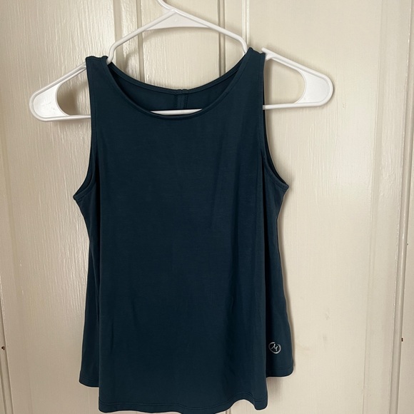 Mira Rae Top - Picture 1 of 3